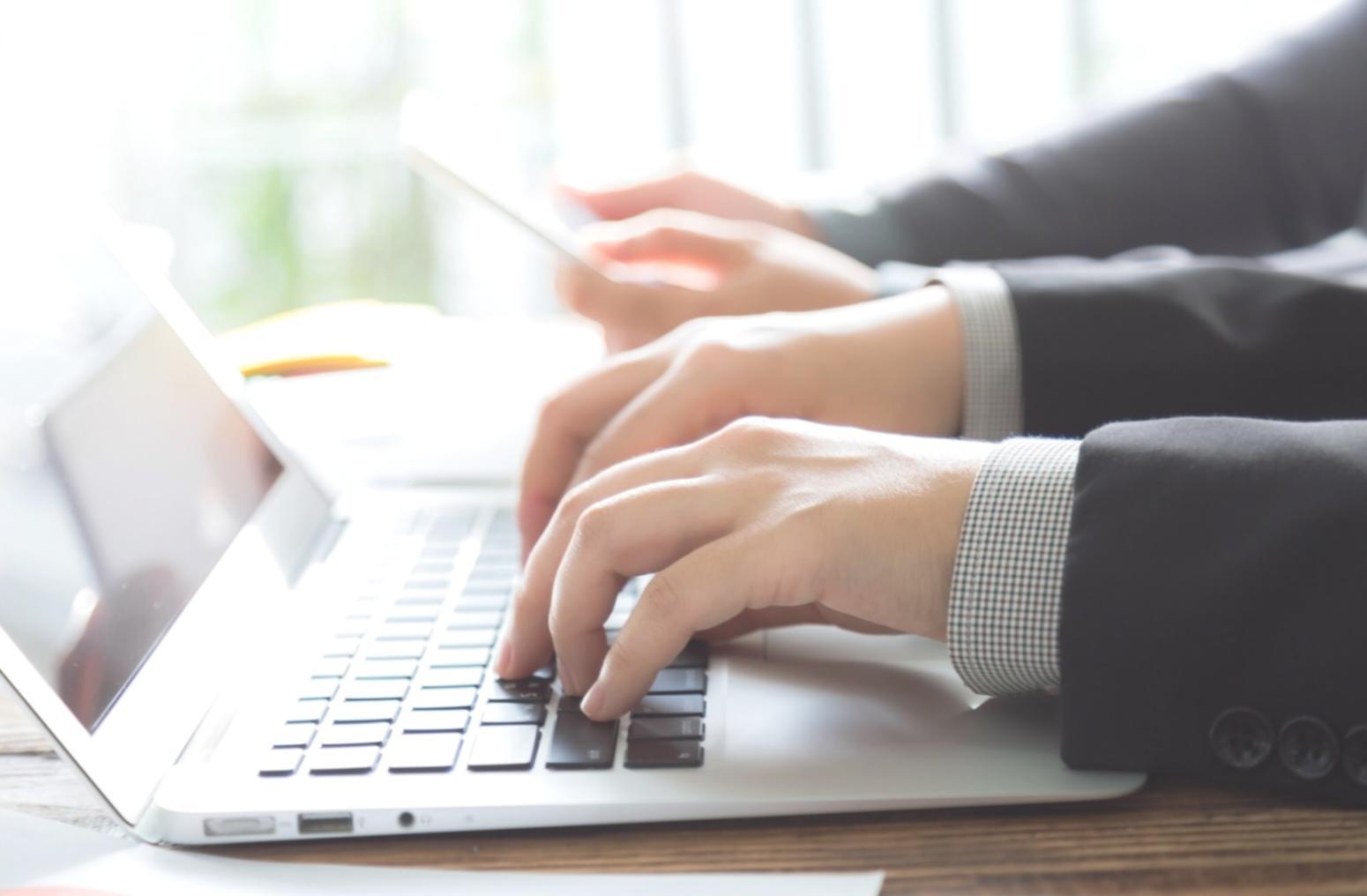 Illustration représentant l'expertise en gestion financière moderne