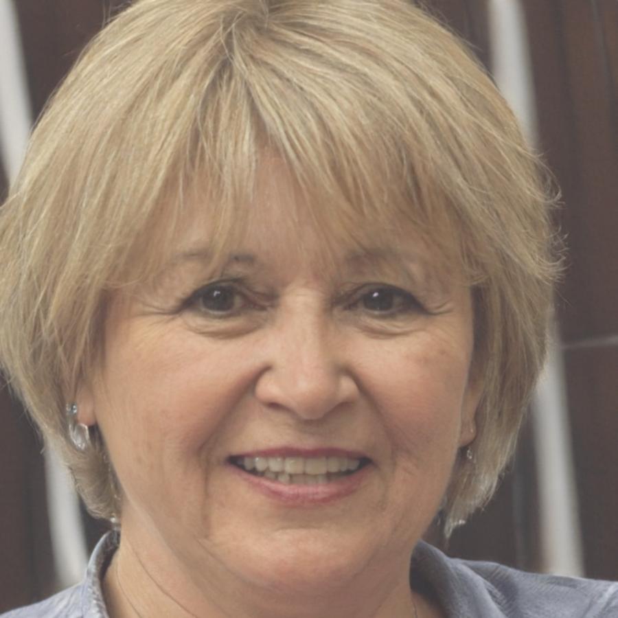 Portrait de Marie Dubois, experte en stratégies de croissance